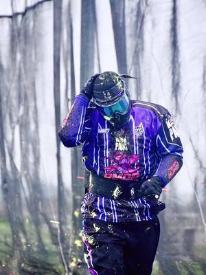 Ever wondered what it feels like to sprint through a wall of paint and noise? It’s chaos… it’s violence… it’s clarity. And in the middle of it all, we never stopped moving. PMDR was built for moments like this #pmd#pmdrpaintballi#paintballe#speedballu#gauntletrunthemoment