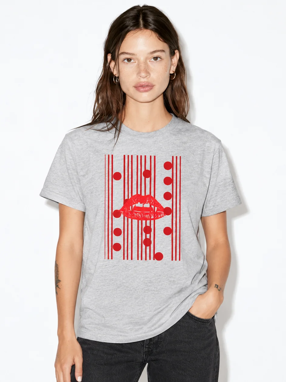 Red Lips Graphic Tee product image (6)