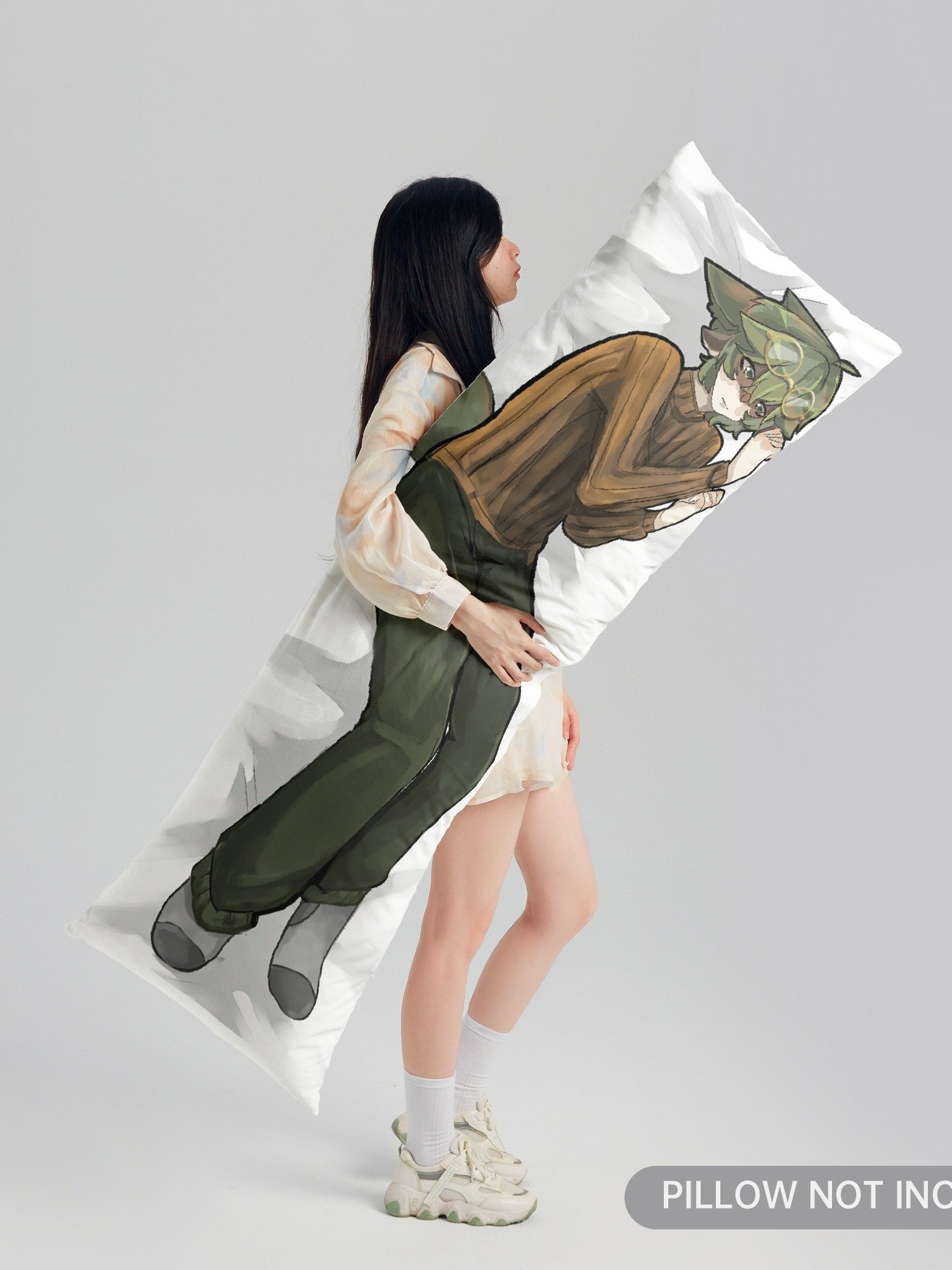 Frumpy body pillow product image (1)