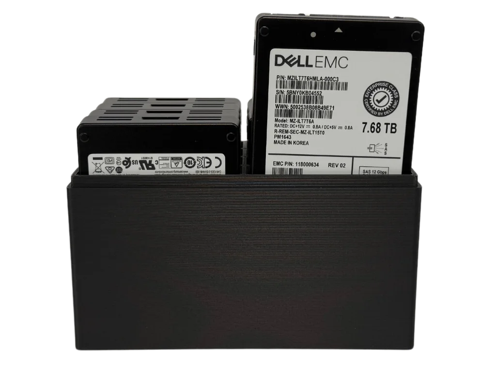 8x 2.5" Enterprise SAS SSD Container product image (5)
