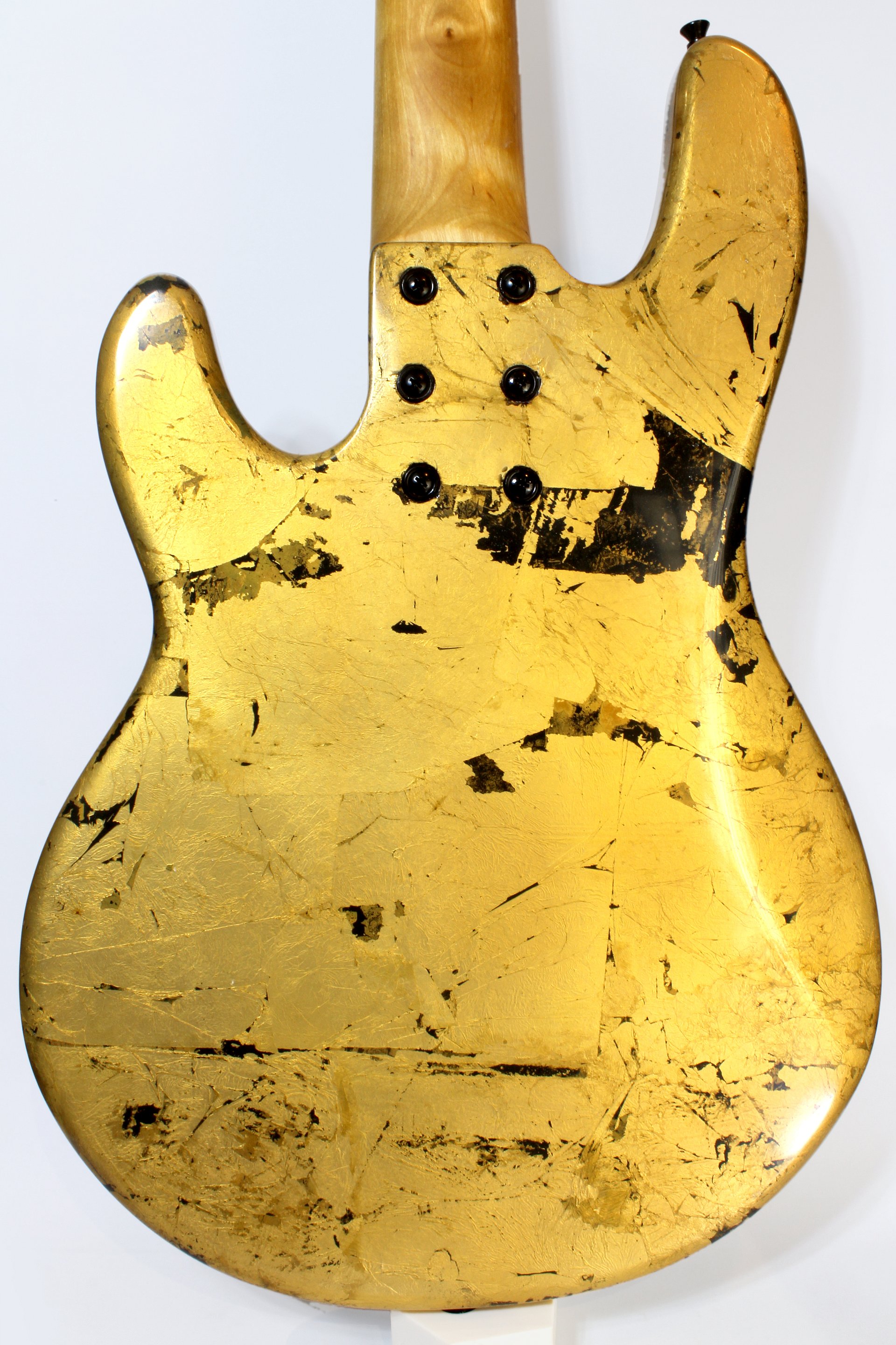The Atlantis 5-String Bass – Handcrafted Artistry Meets Exceptional Playability product image (8)