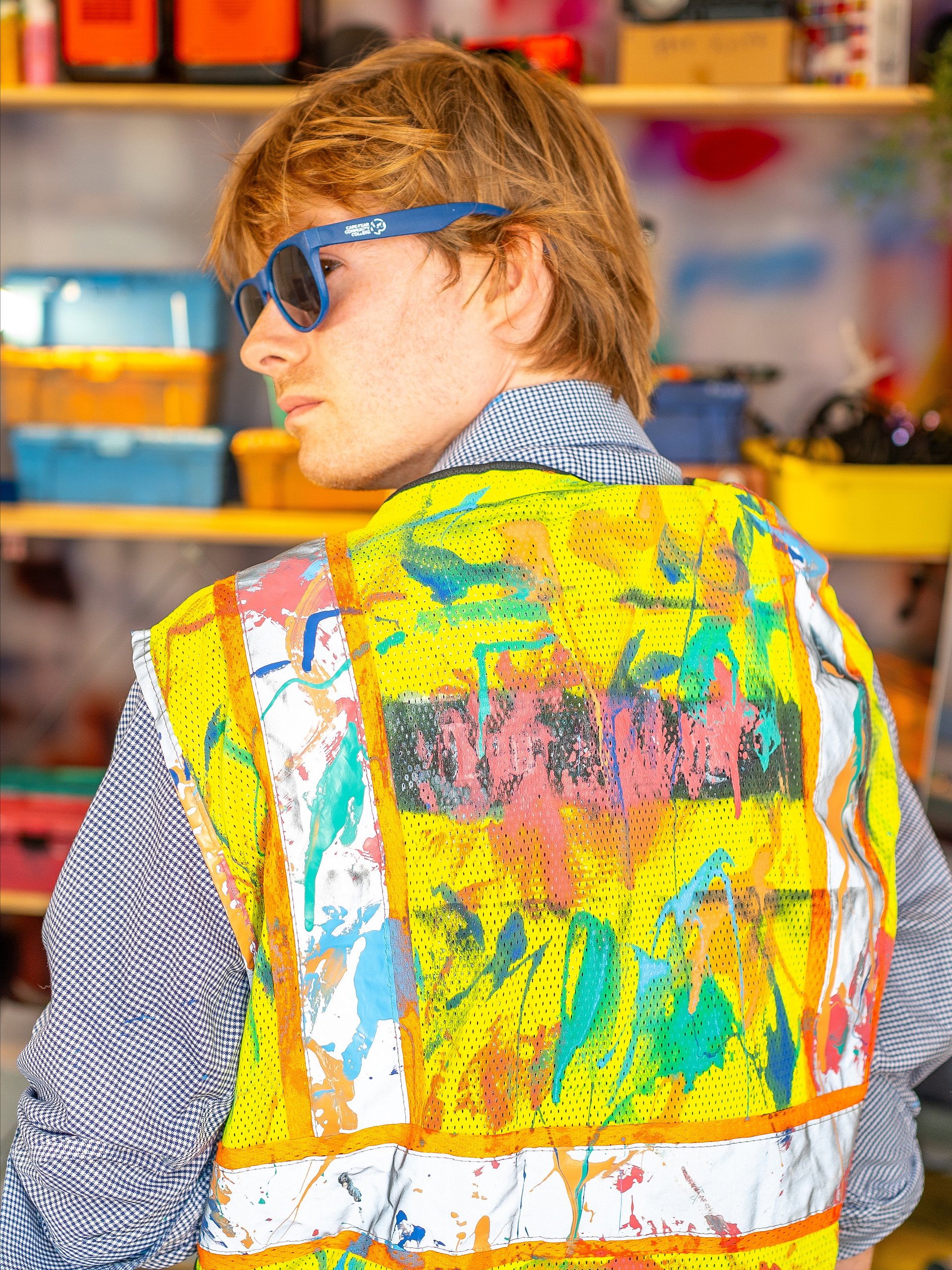 Safety Vest / Studio Colors product image (2)