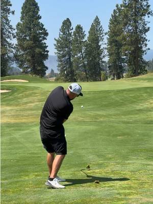 Pitch perfect! . #golfbrothers #birdie #golftok #runningy @RunningYRanchResort 