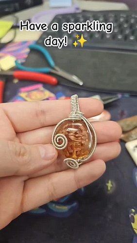 Guess who accidentally deleted a ton of pendant videos 🙃 🖕you Google photos. I don't have time to re-film right now but this ...