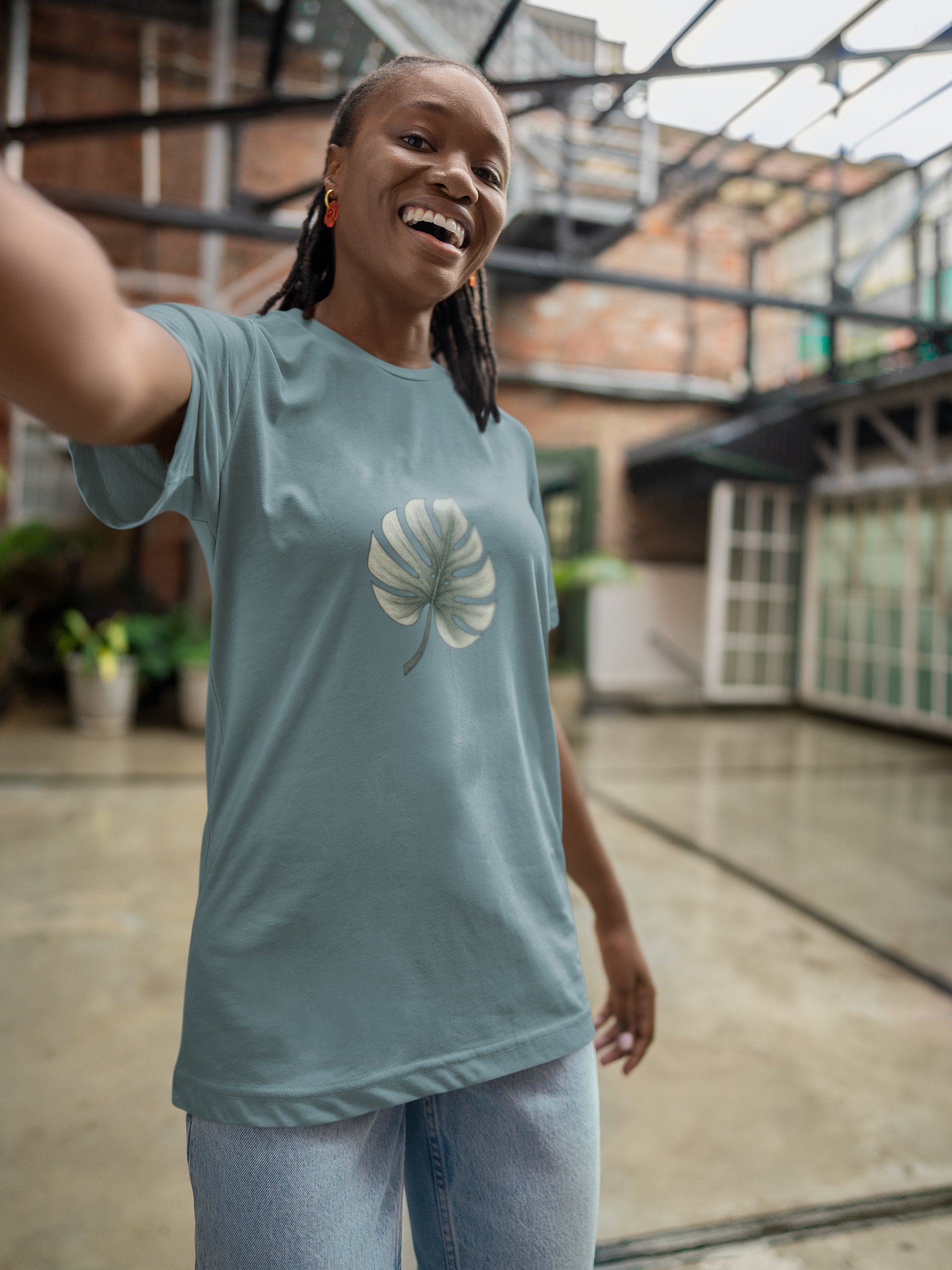 Monstera Stay Curious product image (56)