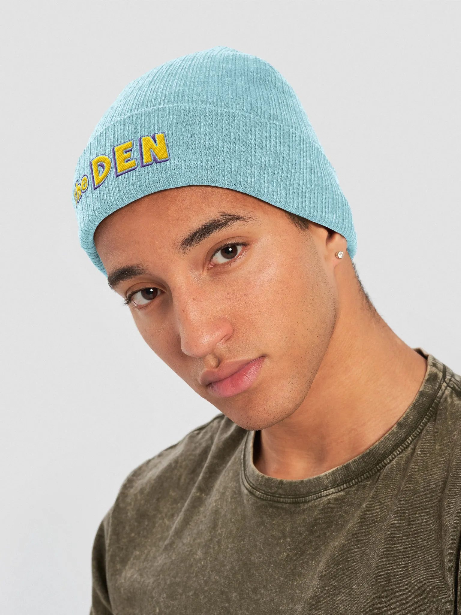 The Den Retro Beanie product image (5)