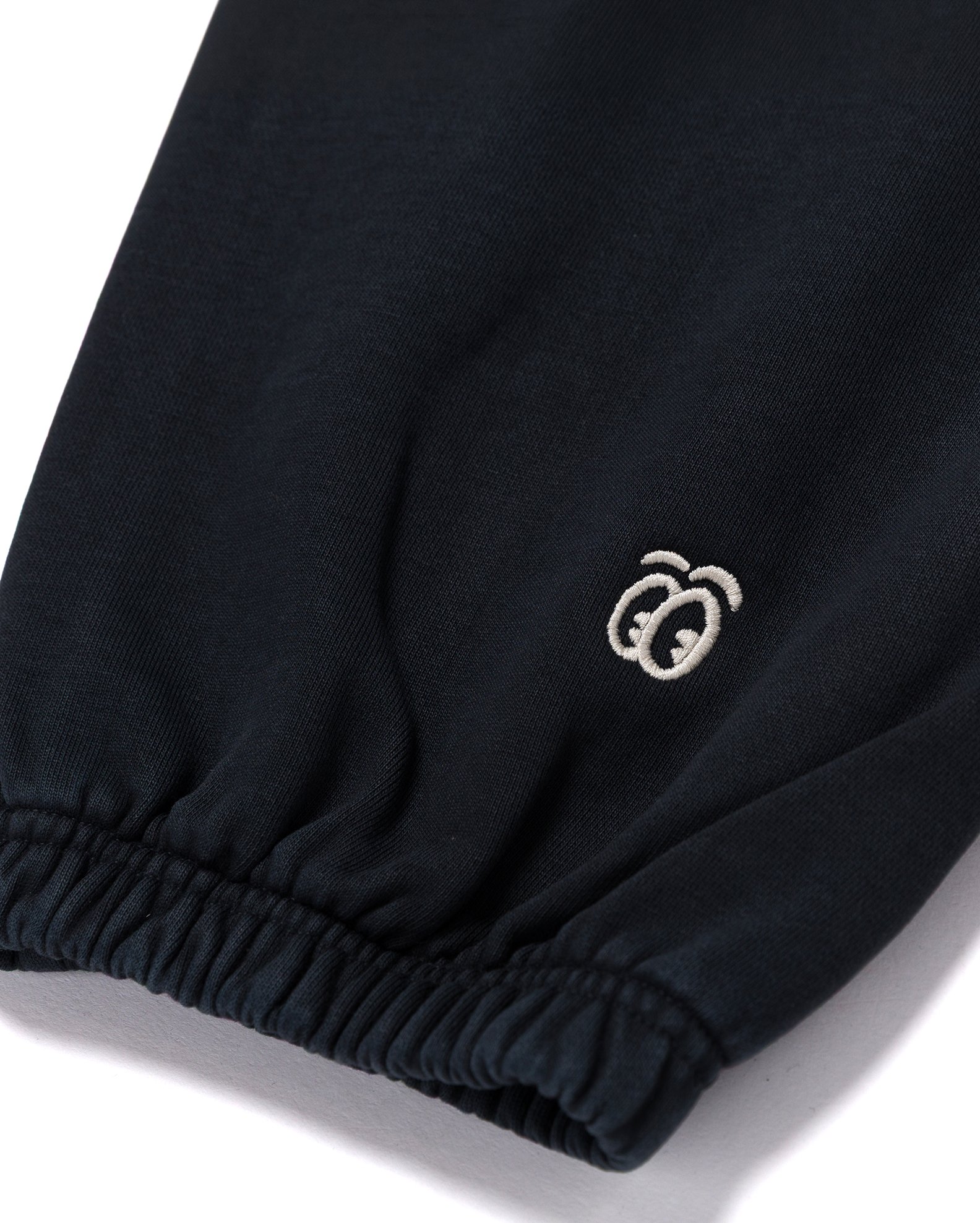 Average Sweats product image (4)