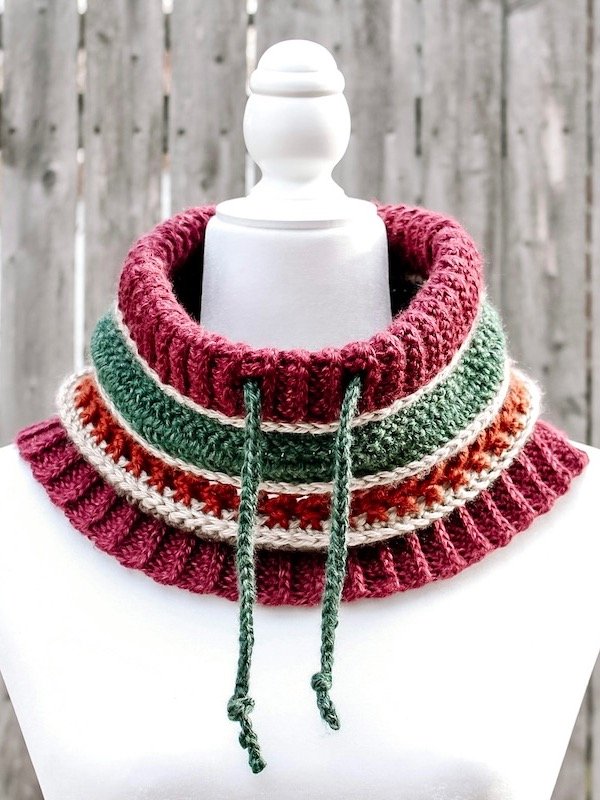 Persinette Drawstring Crochet Cowl Pattern | Instant PDF download with Photo Tutorial product image (1)