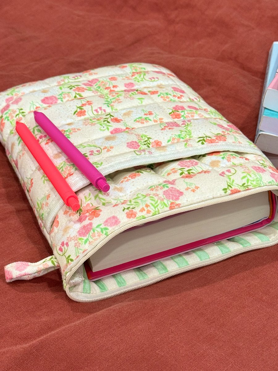 The Harper Booksleeve product image (2)