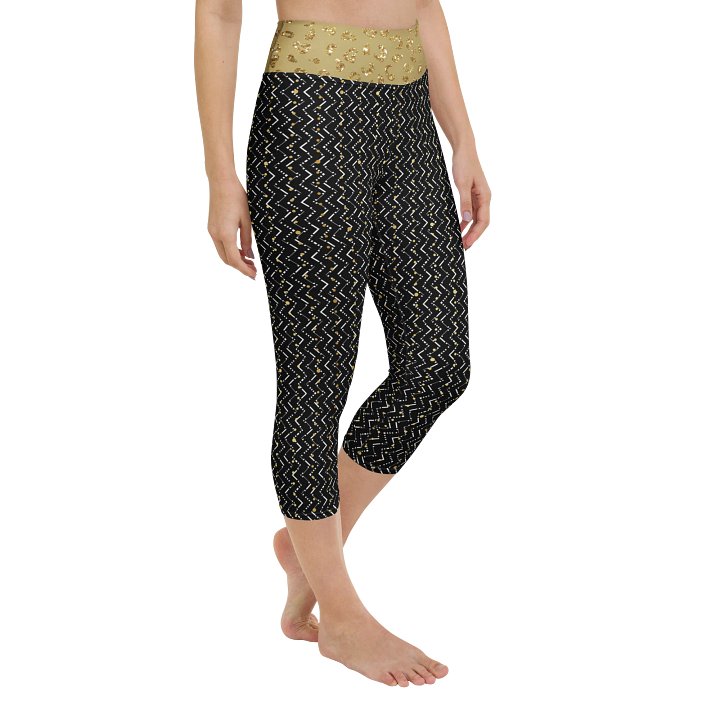 Zigzag Wild – Gold Dusted Capri Yoga Leggings product image (2)