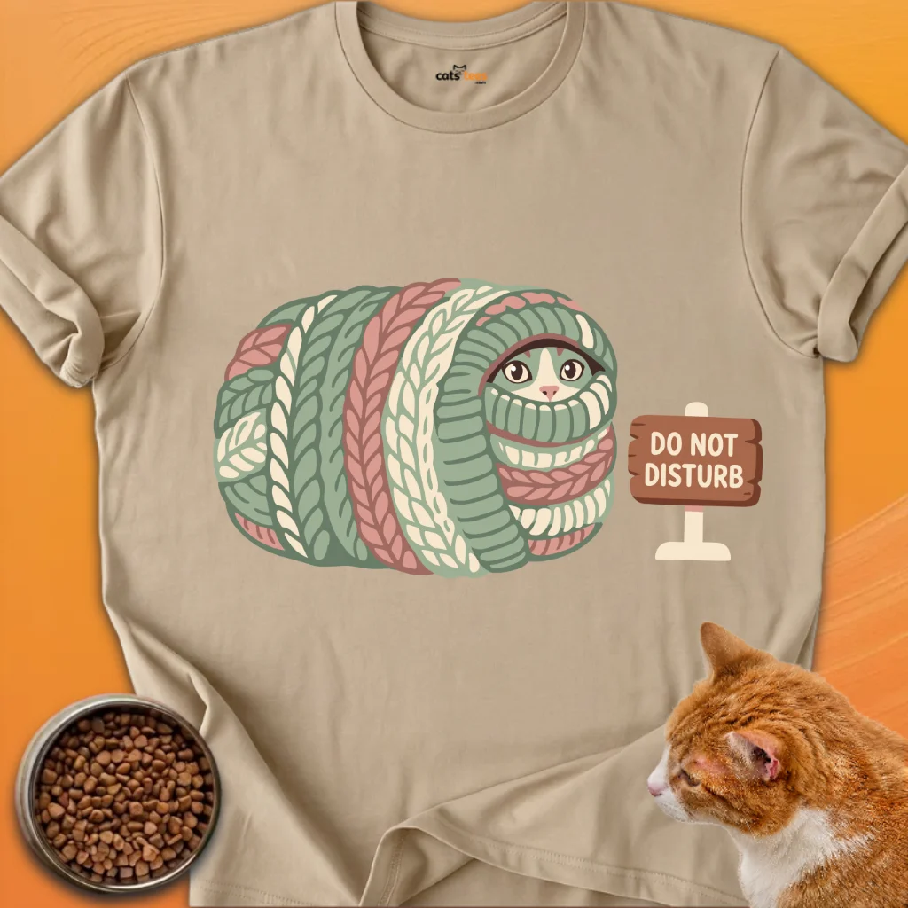 Blanket and Cat product image (14)