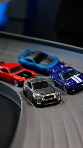 GOOD ‘OL MUSTANG BATTLE

#ford #hotwheels #hotwheelstrack #racing #mustang