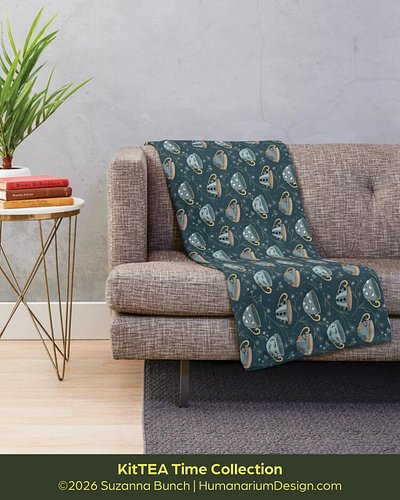 I can imagine curling up with a good book, snuggling up with my favorite critter and a hot cup of tea and this blanket. 

Som...