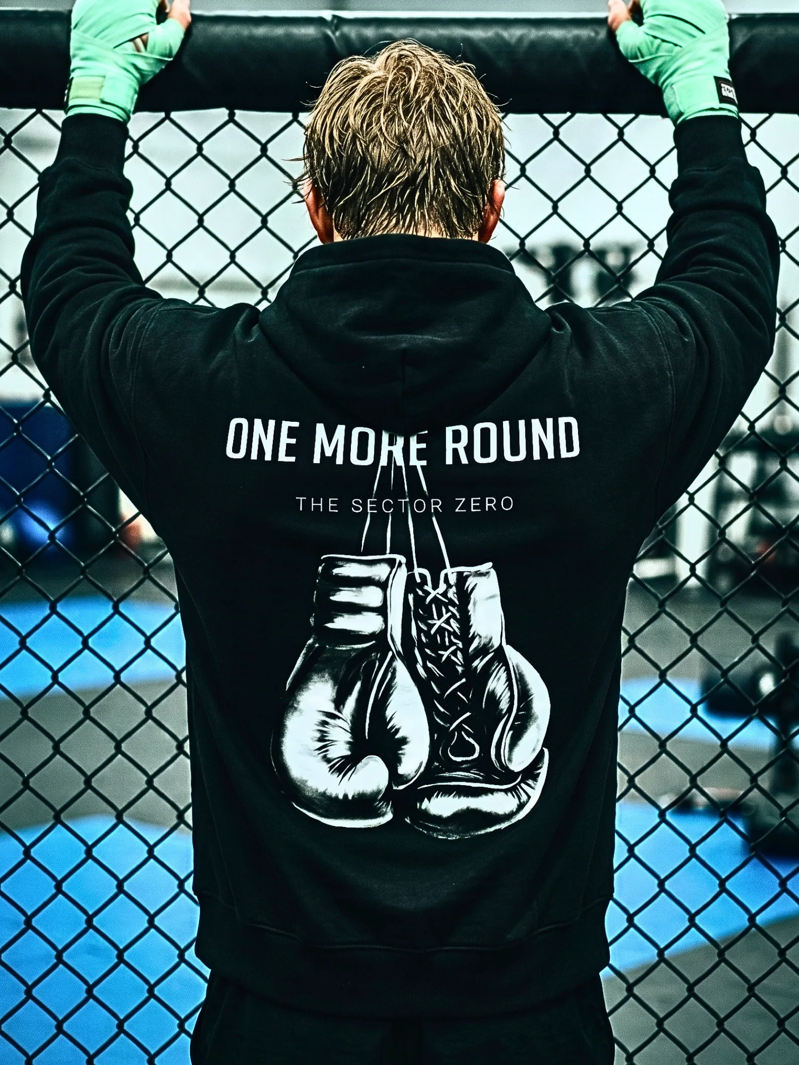THE ONE MORE ROUND HEAVYWEIGHT HOODIE product image (10)