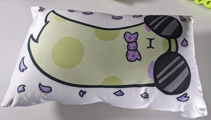 PillowForg Miniature Body Pillow product image (2)