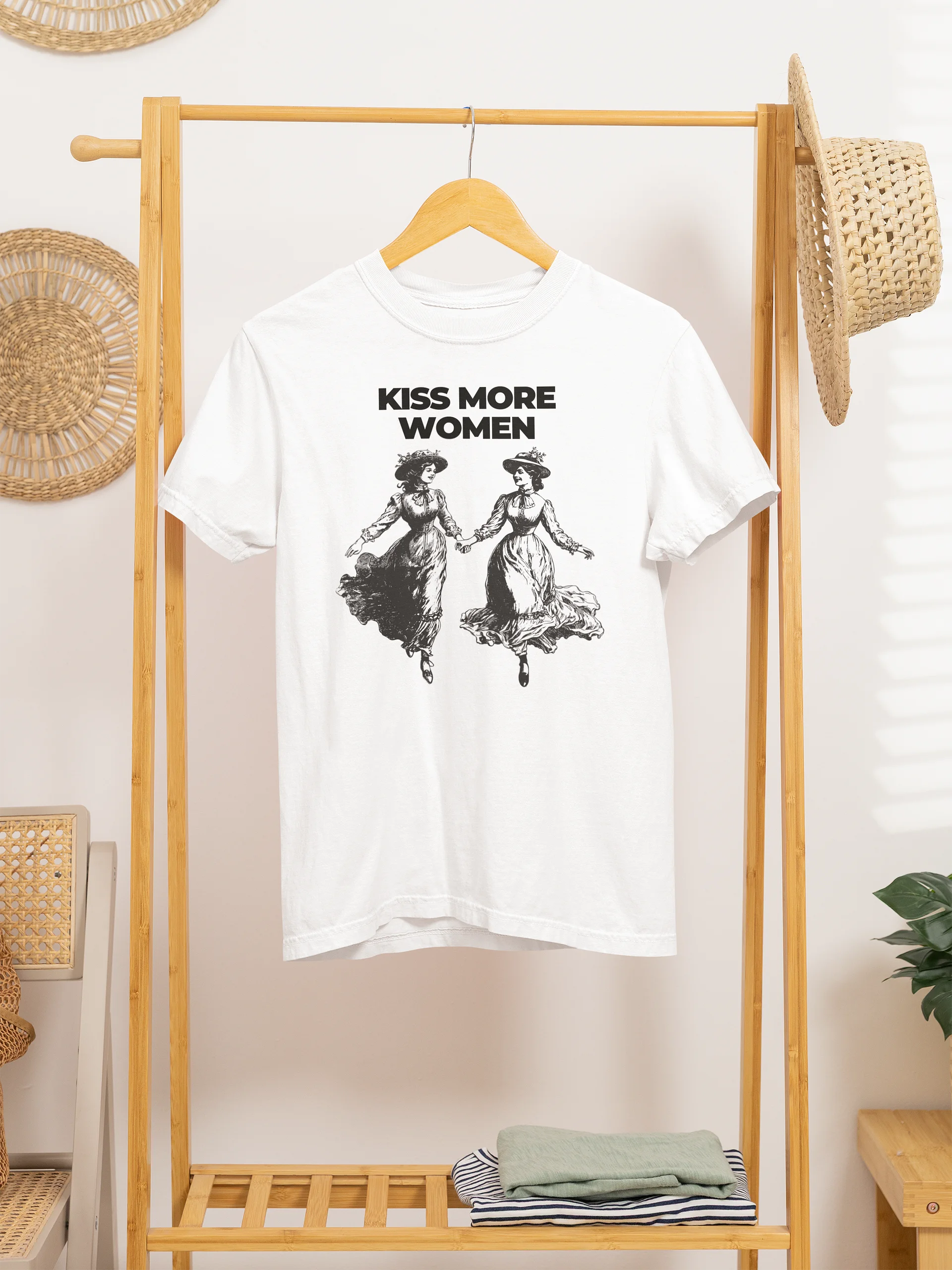 💋 Kiss More Women product image (2)
