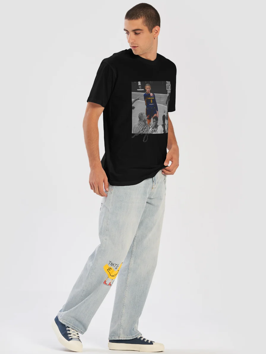 Sophie Cunningham Pointing Meme Shirt product image (1)