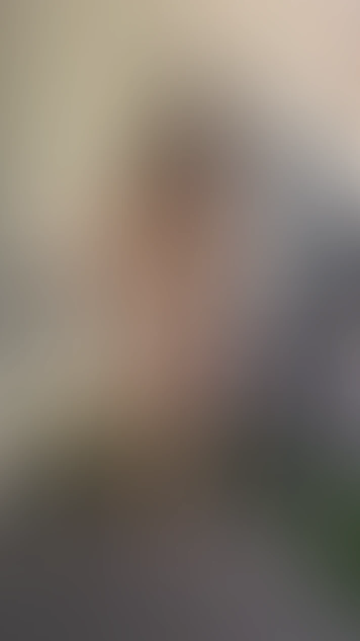 Video thumbnail background