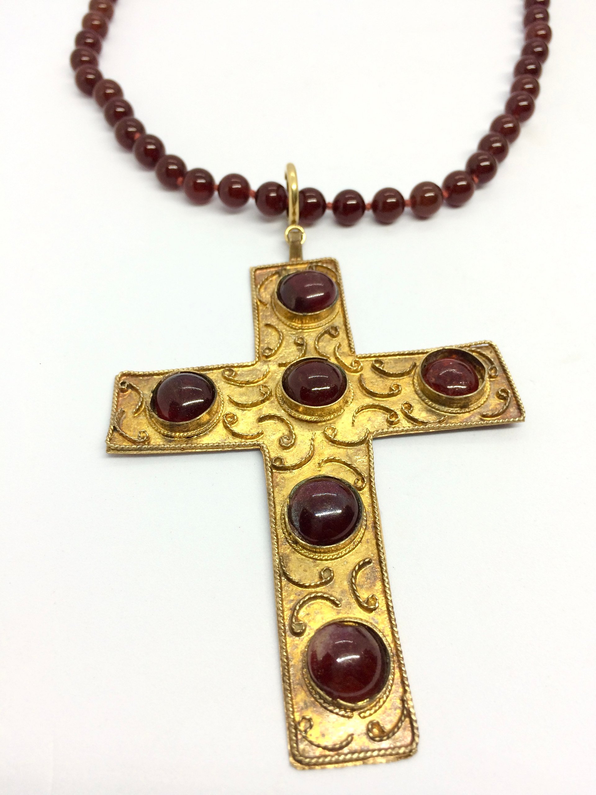 Rustic Crimson Cross product image (4)