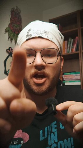 An open letter to people with Meta Glasses: 
Why?

#seriouslyunserious #metaglasses