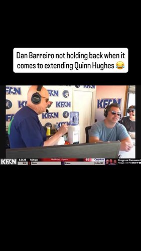 Dan Barreiro letting Billy have it about extending Quinn Hughes at the state fair on @kfan1003...

#minnesotawild #nhlnews #n...