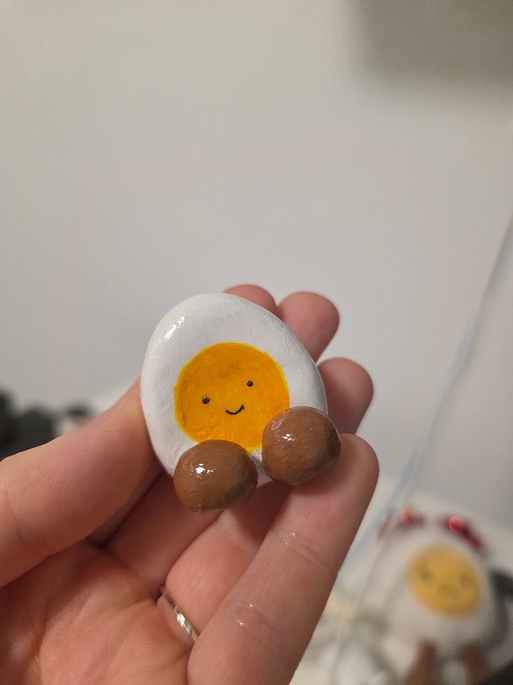 Happy Egg Clay Sculpture product image (1)