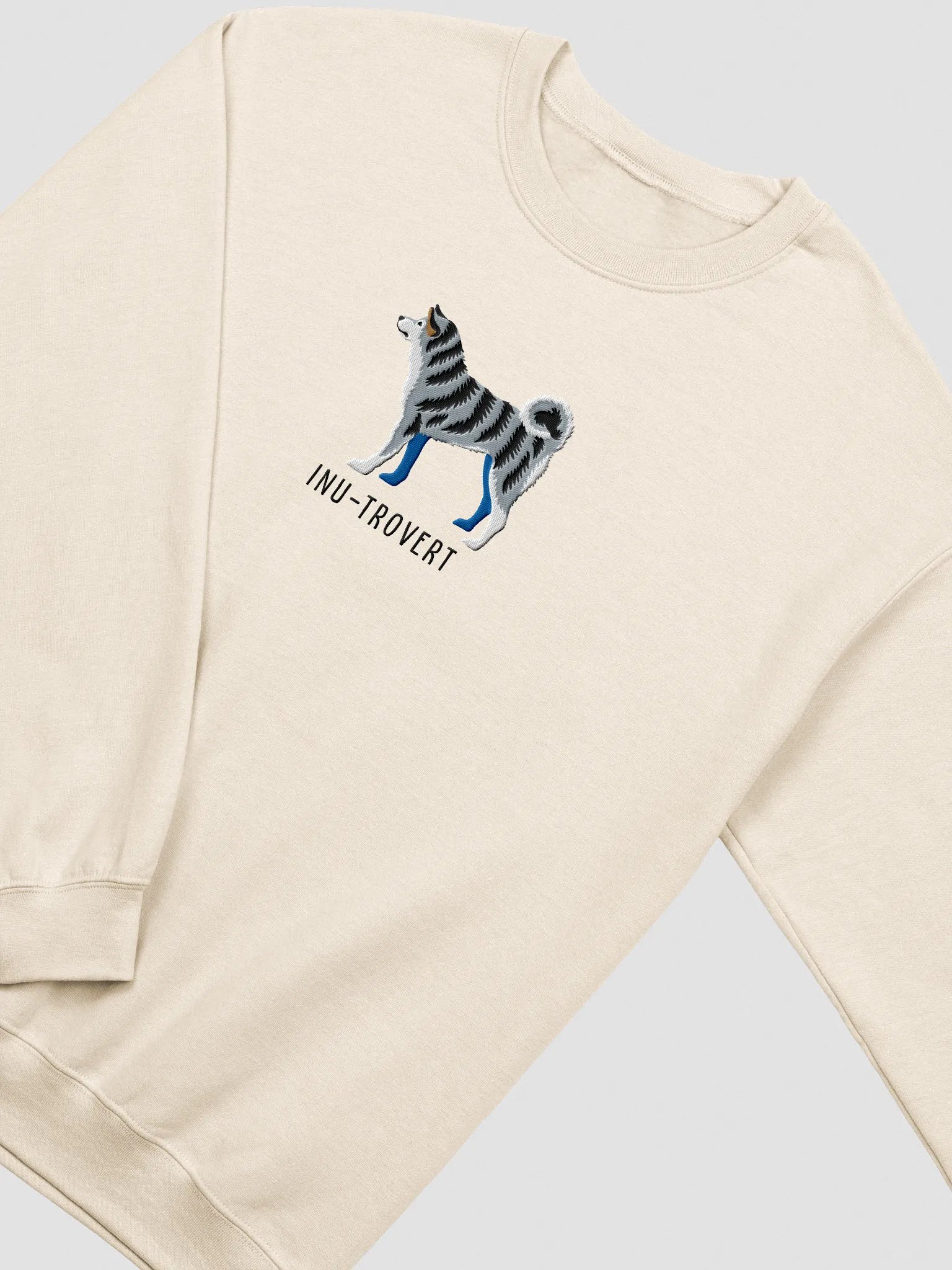 Inu-Trovert Sweatshirt (Embroidered) of a Japanese Akita Inu(Blue Brindle) product image (6)