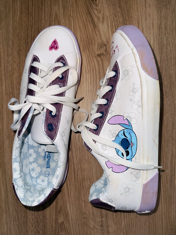 LEYNA Customized Lilo & Stitch Sneakers product image (2)