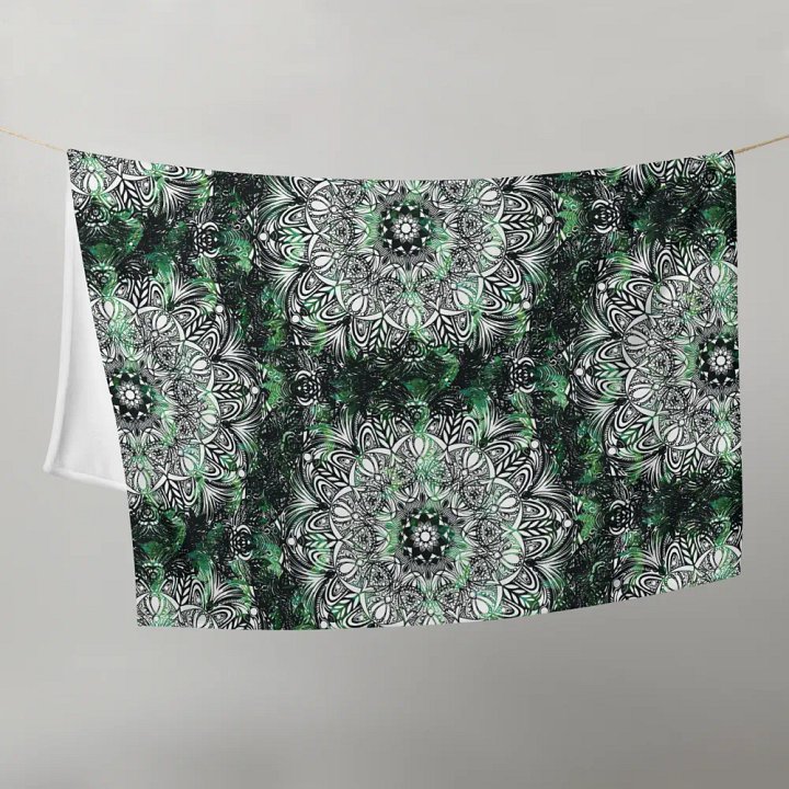 Foliage Fantasy Throw Blanket product image (2)