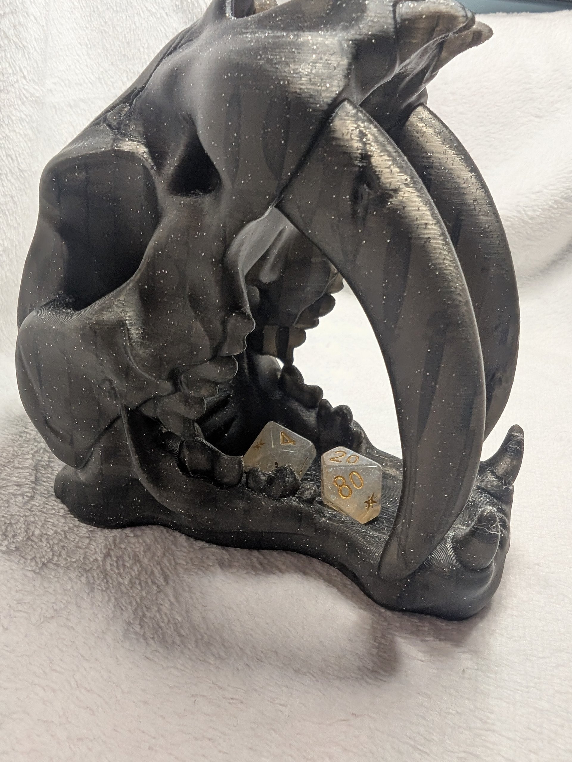 Sabertooth Skull Dice Tower product image (2)