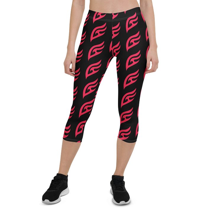 EMBER All-Over Flame Capri Leggings product image (1)