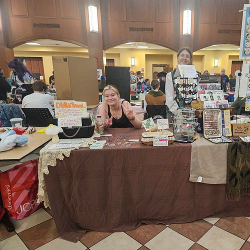 Vending at Kutzcon went really well! It was so nice meeting everyone. I'm going to have the online shop up within the next fe...