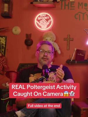 This is absolutely insane evidence! Let us know down below what YOUR thoughts are👇🏼👻 Hosts: @Soucy Writer  @Madison Timmons✨🌈  #paranormalactivity #haunted #react #podcastclips #ghosts 