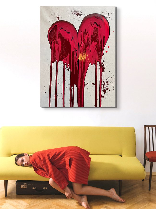 LOVE BLEEDS ME