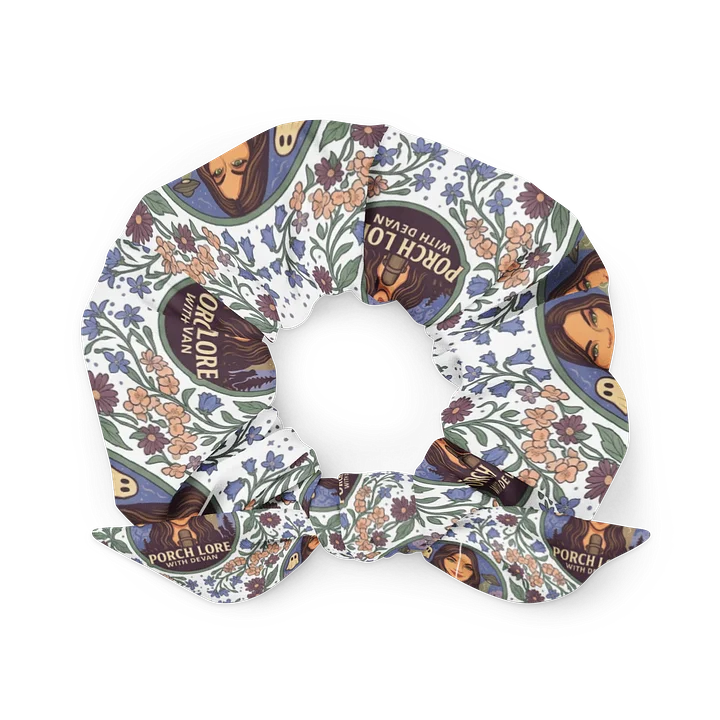 PORCH LORE DEVAN FLORAL SCRUNCHIE product image (1)