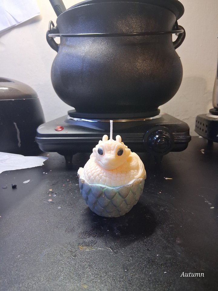 Baby Dragon Candle product image (1)