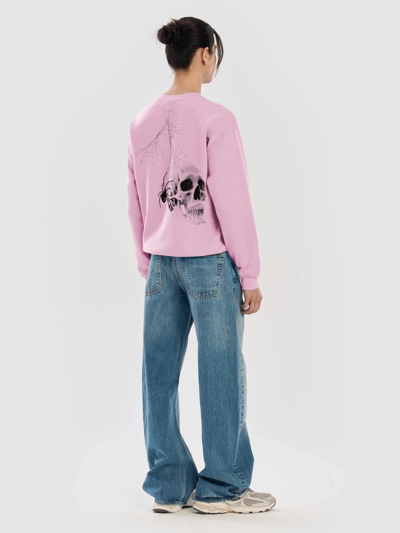 silk & skull - multi crewneck product image (8)