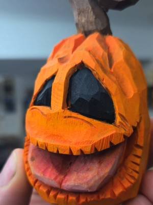 😆 🤣   He's like the Golden Retriever of Jack O Lanterns!!  😆 🤣 😆  #woodcarving #whittling #halloween #halloweendecor #spookycute 