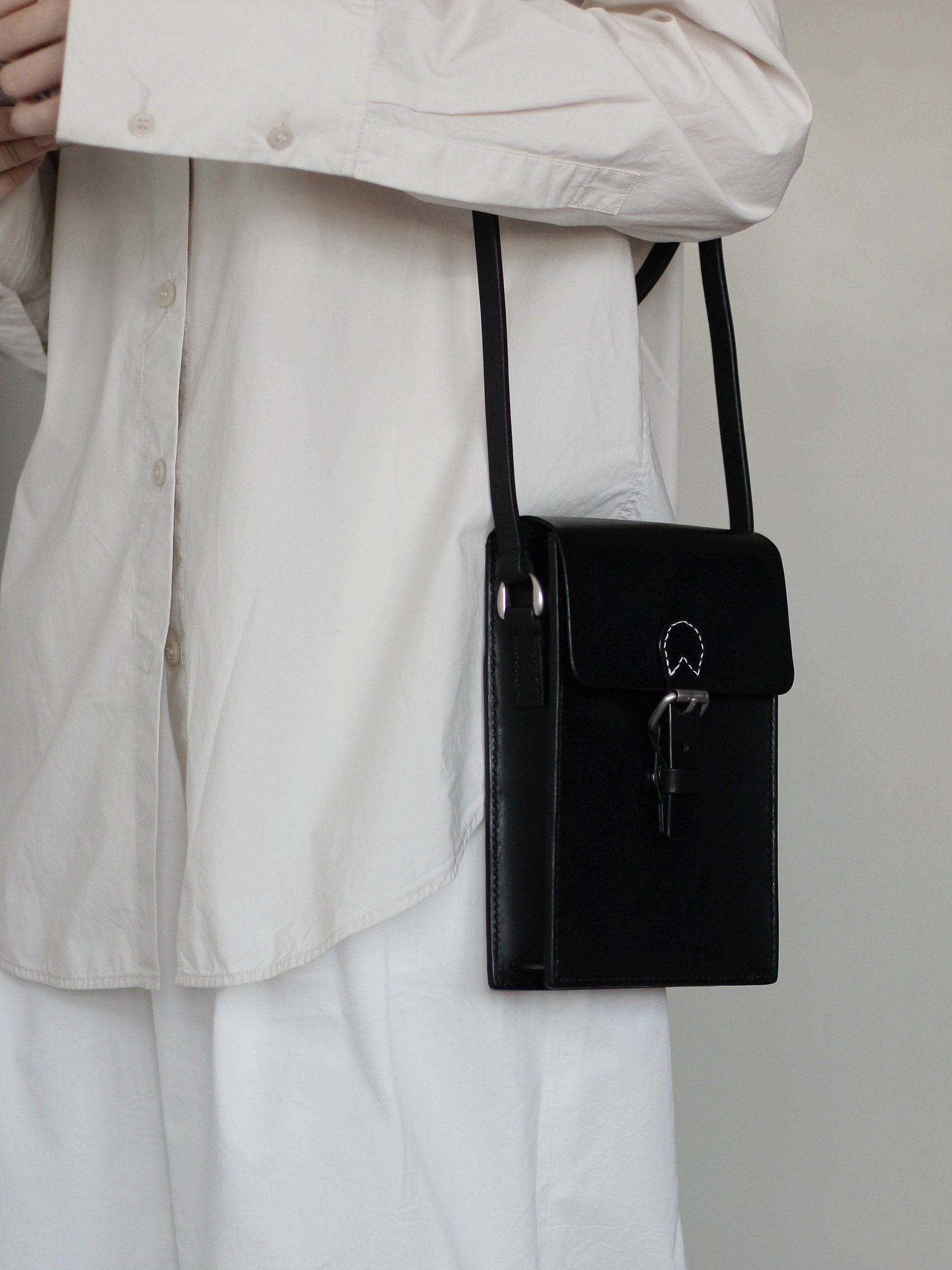Vegetable Tanned Leather Classic Satchel – Black product image (8)