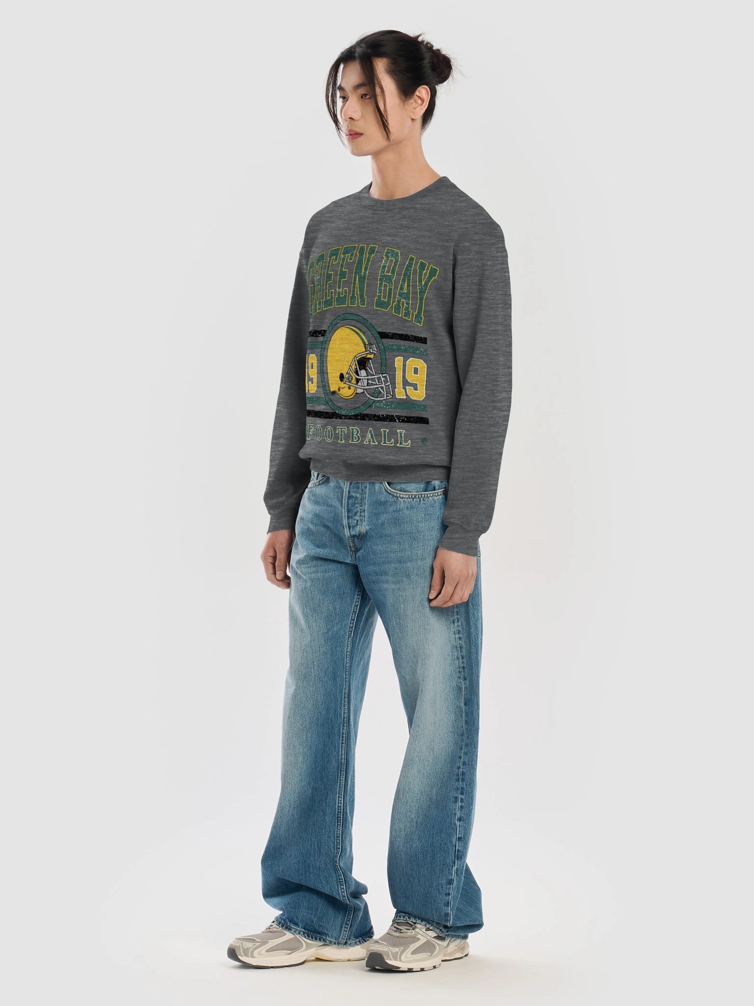 Green Bay 1919 Football Gildan Crewneck product image (32)