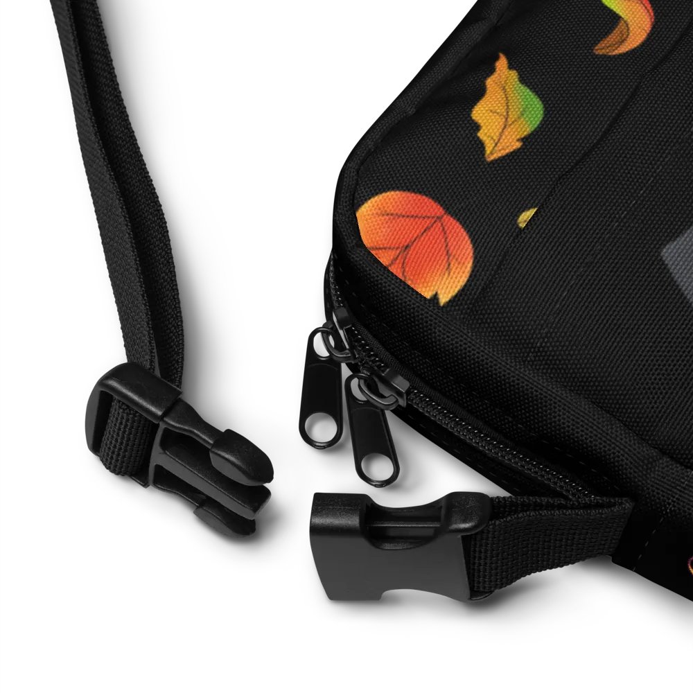 Moonie Jackolantern Crossbody Bag product image (6)