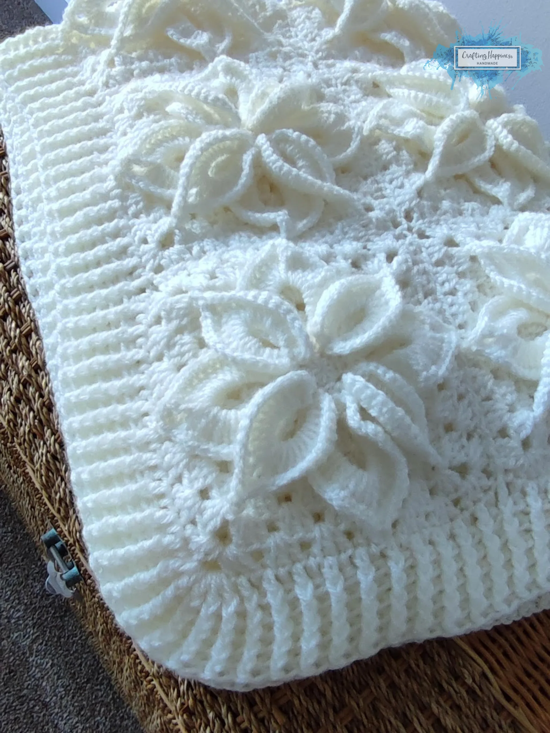 White Poinsettia Crochet Afghan Pattern | Flower Granny Square Blanket (PDF Pattern) product image (2)