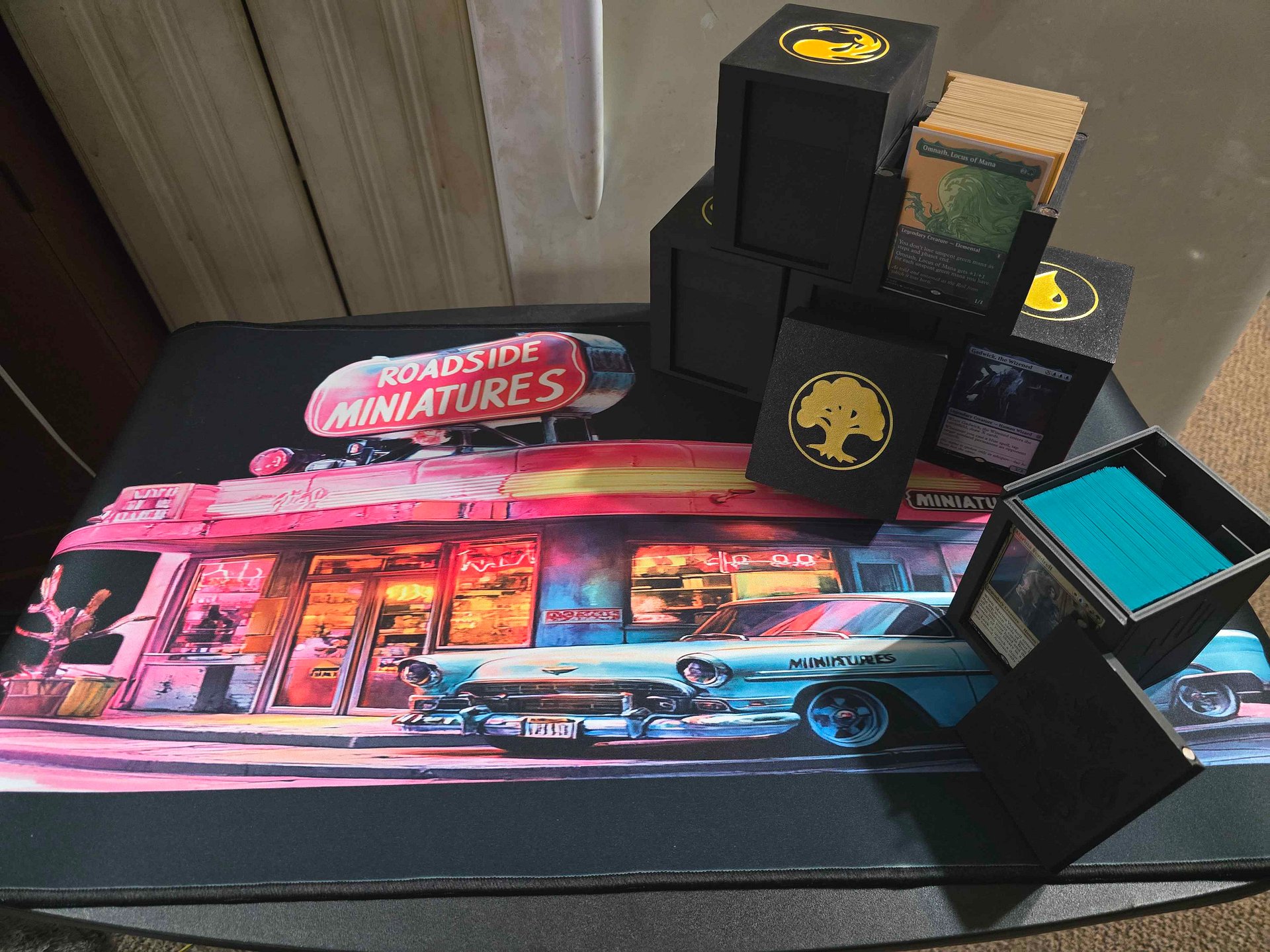 Premium TCG Deck Box product image (1)