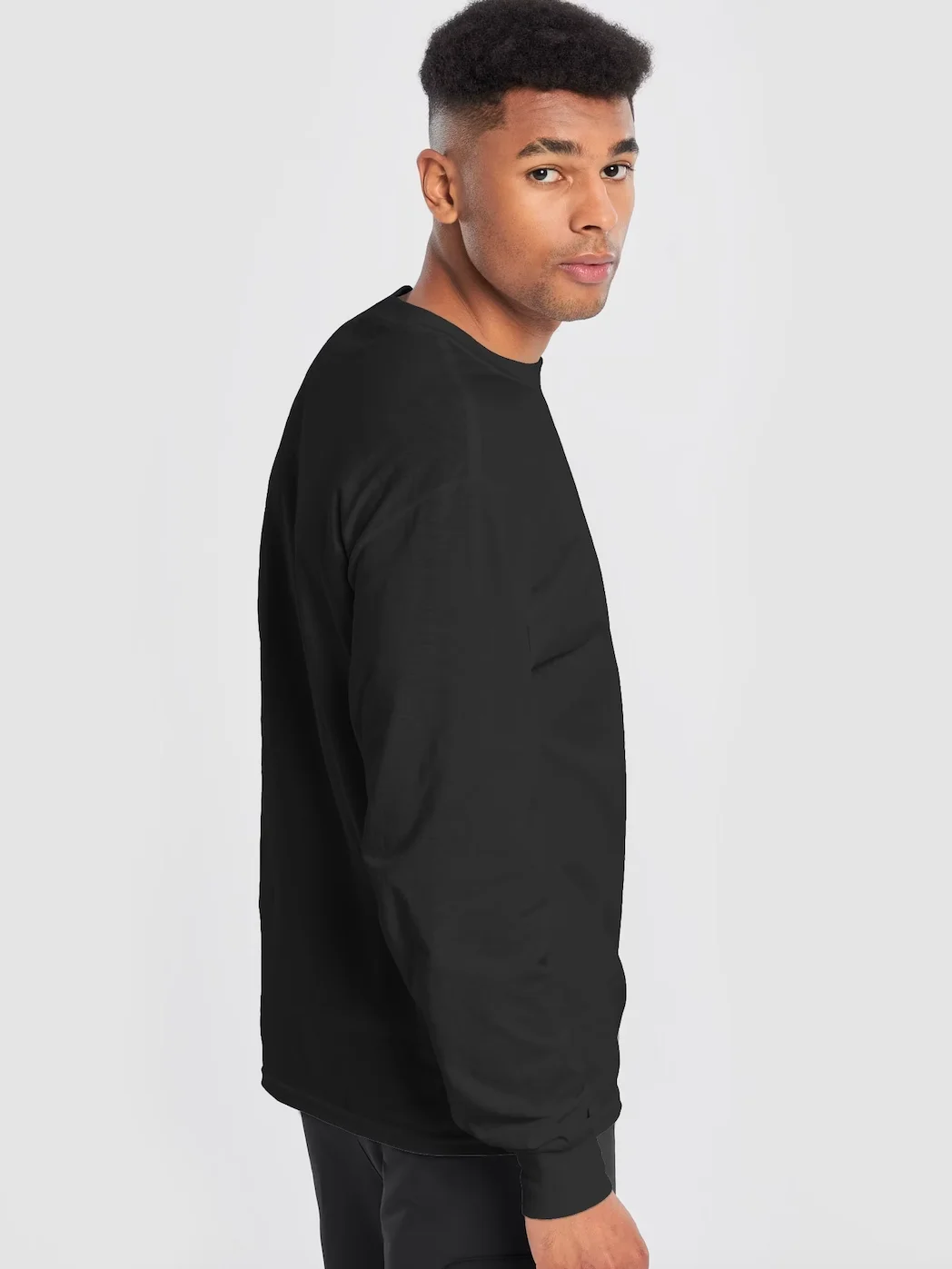 GUILLOVELO CHAMPION BLACK LONG SLEEVE product image (5)