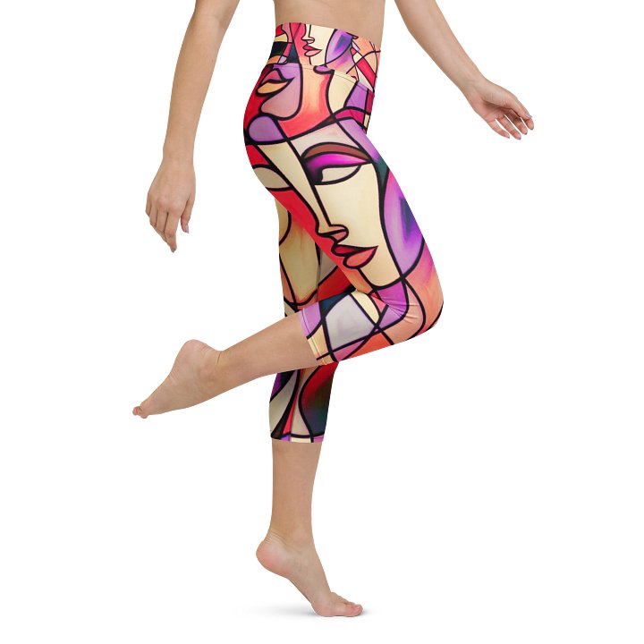 Womеns Faces Capri Leggings product image (1)