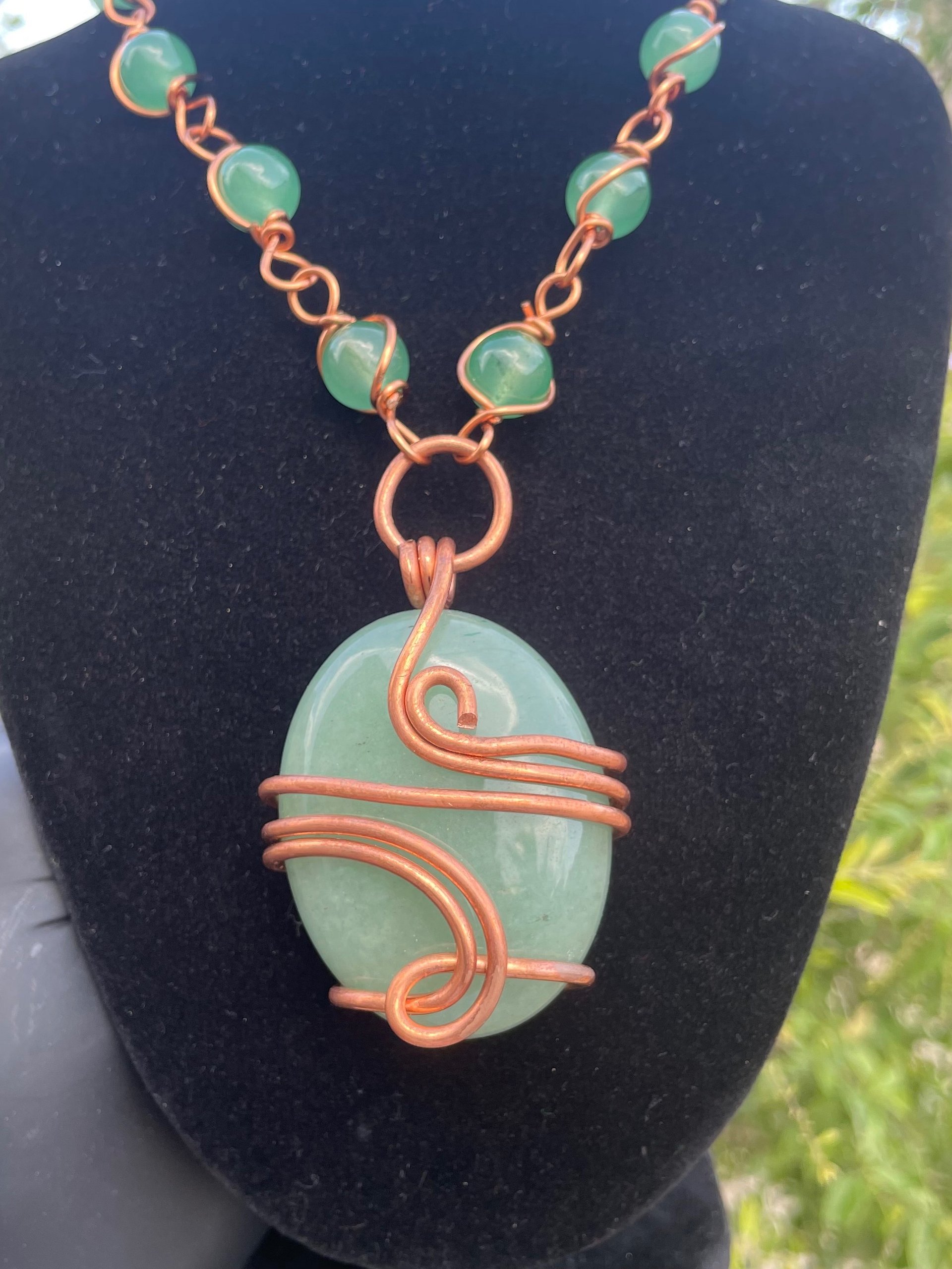 Luxury Handcrafted Green Aventurine Copper Wire-Wrapped Necklace product image (3)