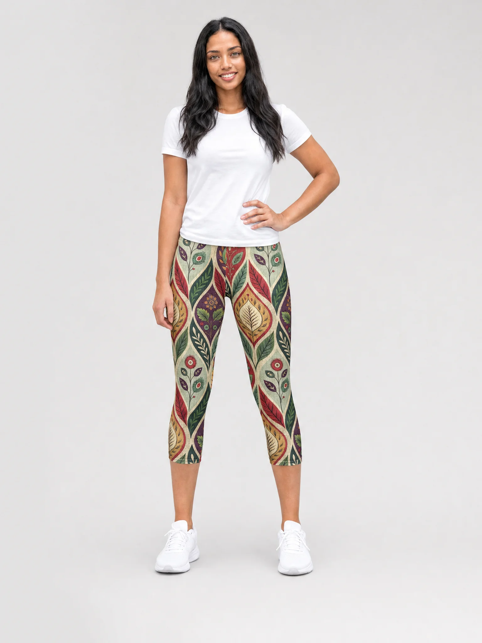 Folk Flower Capri Leggings product image (1)