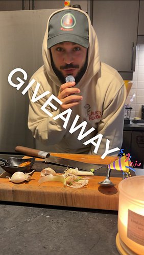 🎉 GIVEAWAY TIME! 🎉

We’re giving back to the Juicys Foodies family! 🌶️

🥇 1st Place: Knife 🔪 + Juicys Foodies Merch👕
🥈 2nd Pl...