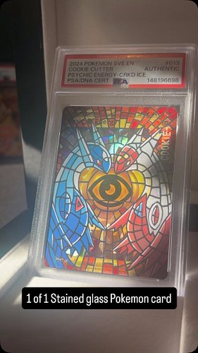 1 of 1 stained glass latios Latias tag team sketched psa graded autograph card by @mattsworlds

Dm for enquiries

Display box...