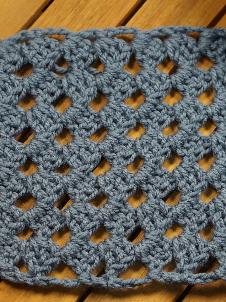 Corner to corner granny square crochet pattern product image (2)